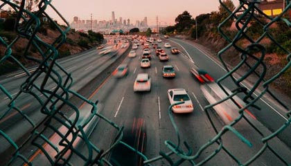 被中产女性抛弃,百年巨头撤离,这个千亿市场变天了