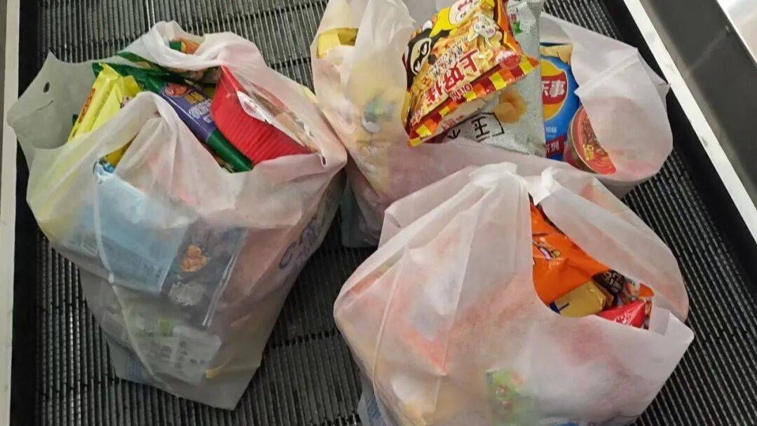 货架几近清空!杭州又一大超市要关门!不少人常去