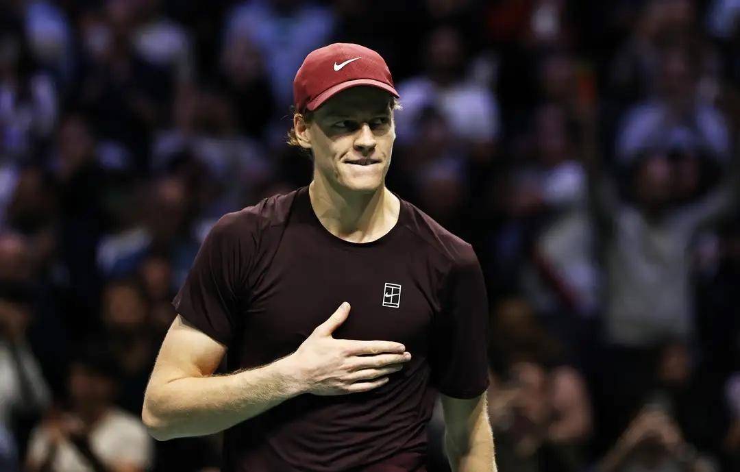 ATP最新世界排名：辛纳夺冠超越阿卡登顶，小布位居第114位