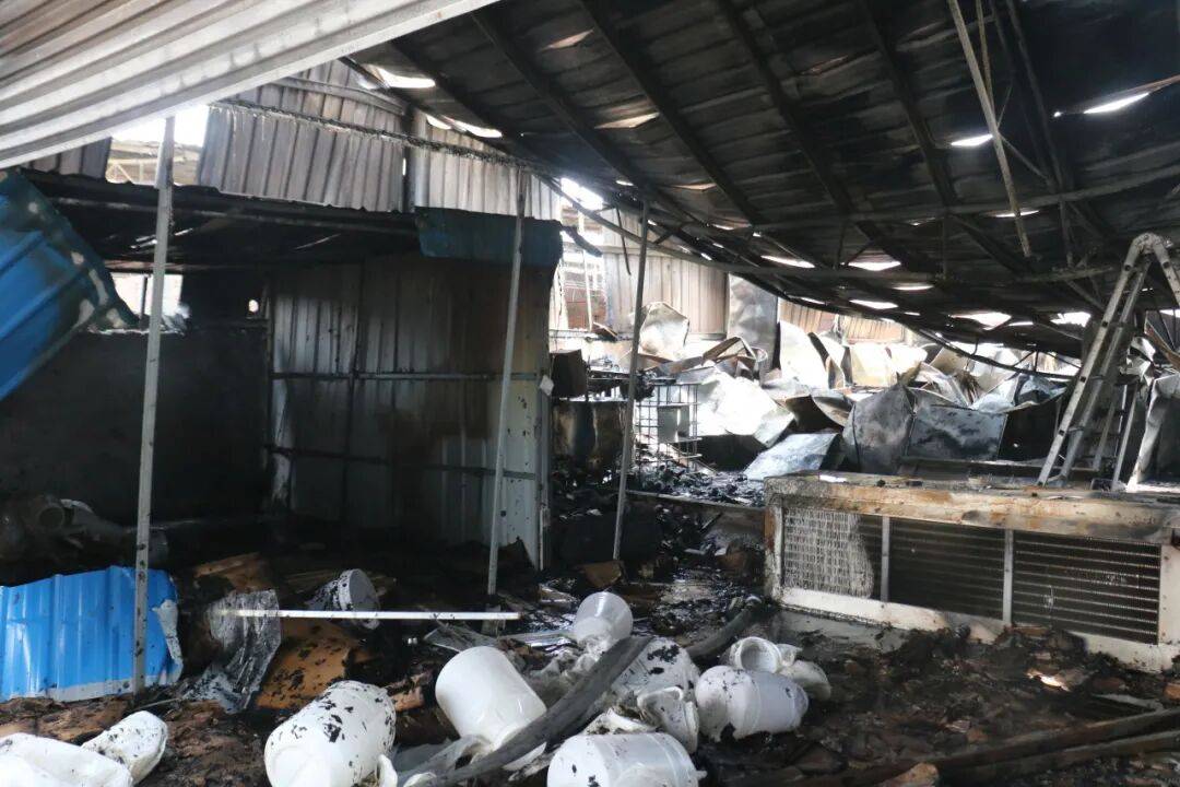 违规施工动火作业,违法!