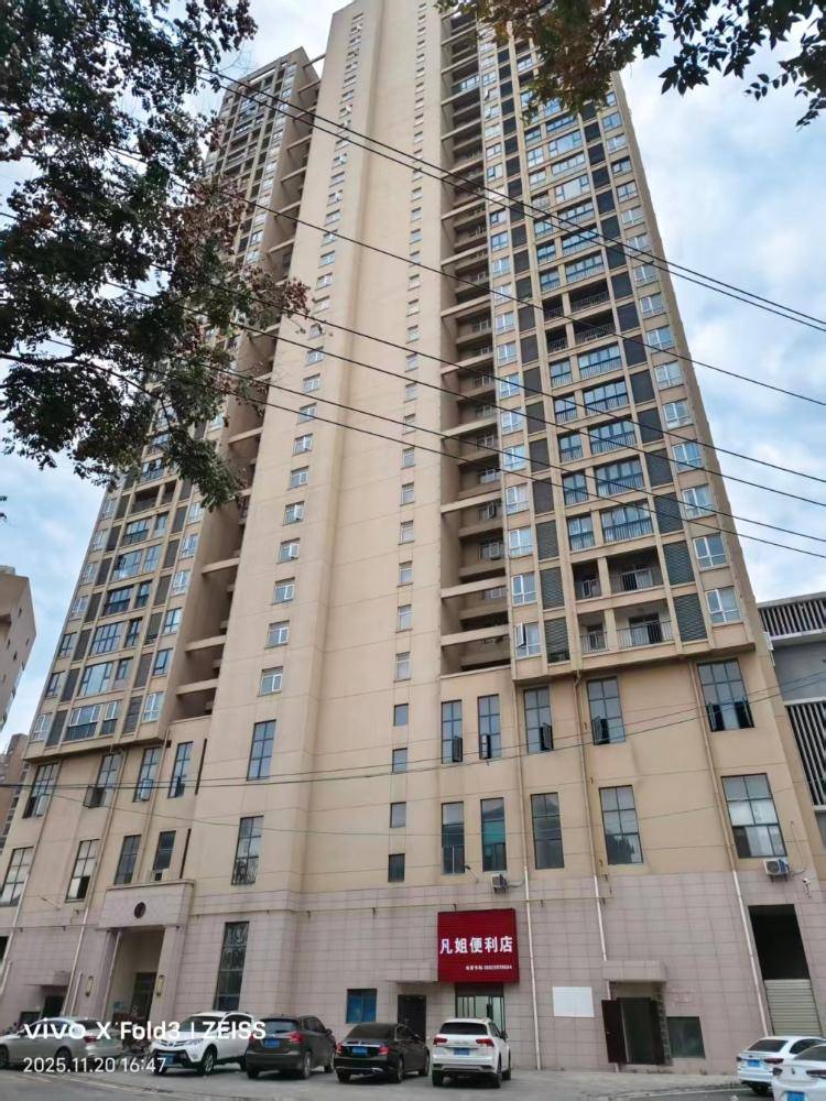 85套法拍房办证难背后:部分购房者先遇烂尾,筹款自救后又遭法拍