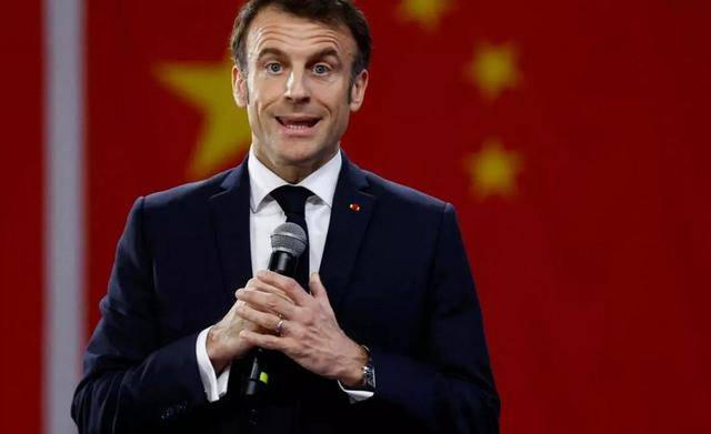 法国官宣马克龙访华,中方态度和两年前不同了